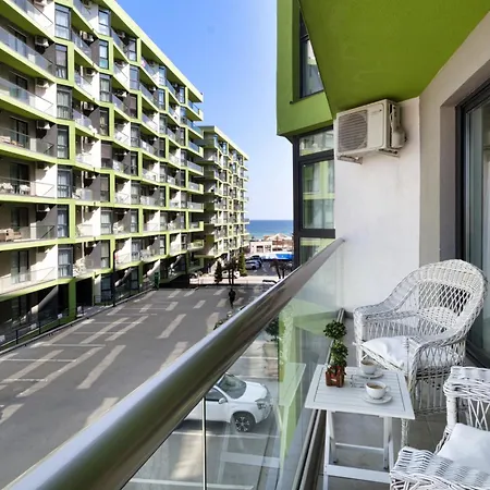 Bavaro - Pool & アパート